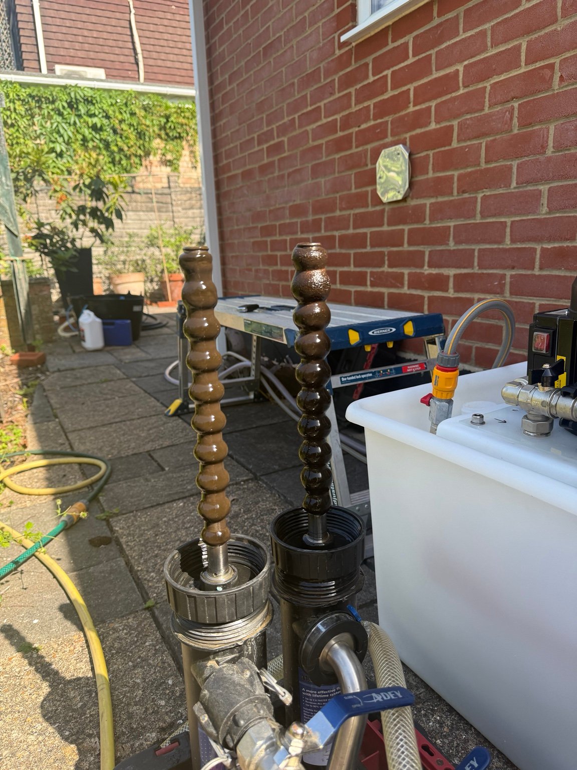 Heating system contamination removed during powerflush